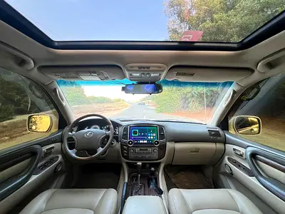2003 Lexus LX-SERIES photo 12