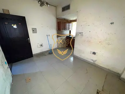 Cheap studio Apartment Available for Family