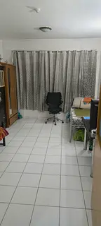 EXECUTIVE BED SPACE FOR KERALA BACHELOR
