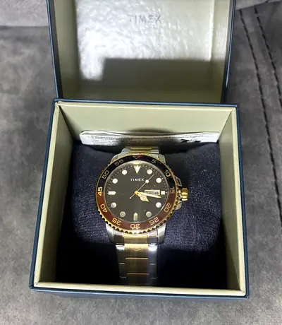 Brand New Timex mens watch in original box