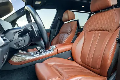 2022 BMW X7 缩略图 11