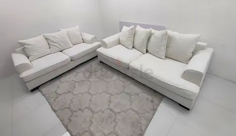 Solid quality comfortable the one brand 3+2 seater sofa