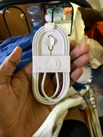 iPhone 17 pro max original c to c cable