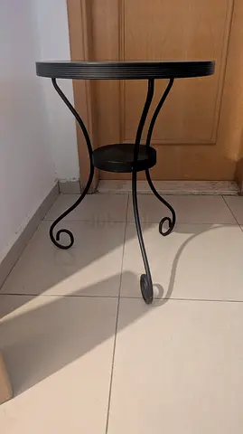 Black Wrought Iron Round Side Table with Lower Shelf