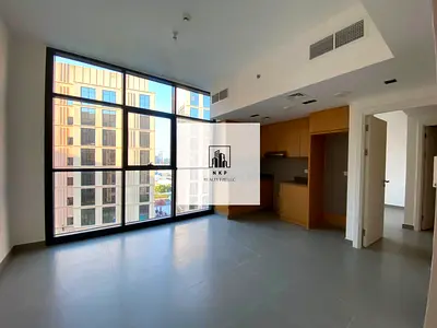 Specious luxury apartment for rent