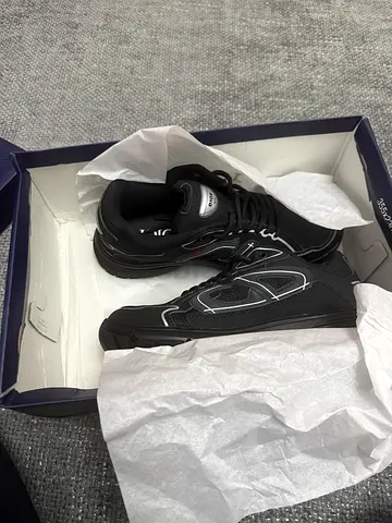 shoes size 39 brand new