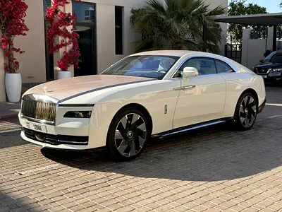 2024 ROLLS-ROYCE SPECTRE — миниатюра 12