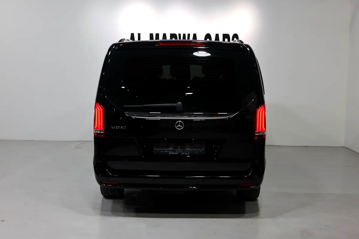 Mercedes-Benz V-Class 2024