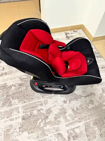Convertible Infant Car Seat - Red/Black, Good Condition