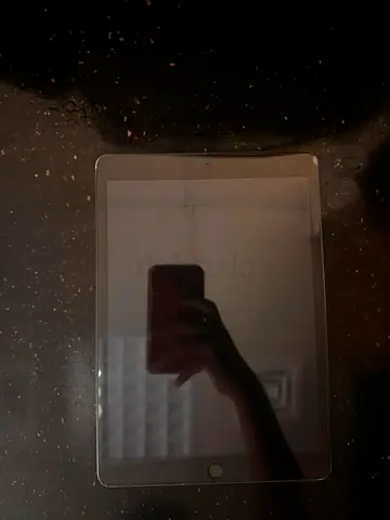 IPad 9th gen 64 gb wifi
