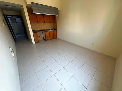 **📍 إعلان بالعربي**  🏡 **أجمل الاستديوهات للإيجار السنوي في النعيمية 2 – عجمان**  استمتع بالسكن في استديو واسع بموقع حيوي قريب من جميع الخدمات، مع س