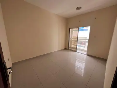 استمتع بالسكن في واحدة من أجمل الشقق وأفضل الأسعار في الحميدية 1، بالقرب من جامعة عجمان، بموقع حيوي ومساحة واسعة وتشطيبات راقية، مع سهولة الوصول إلى ا