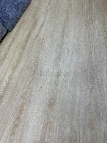 Light wood-effect area rug / small floor mat