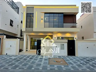 فرصة استثنائية للتملك! فيلا فاخرة بتشطيبات فاخرة للغاية ، تجمع بين الأناقة والراحة في موقع مميز، والسعر شامل رسوم التسجيل.
