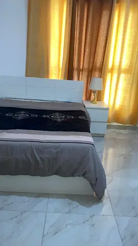 Master bedroom available for rent