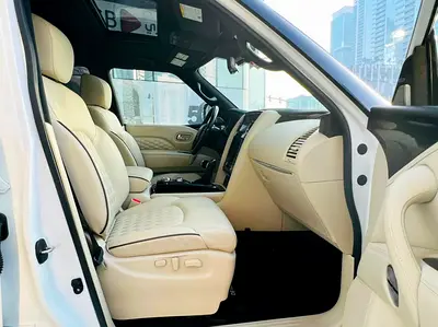 2021 Infiniti QX80 照片 10