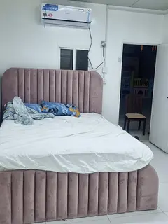 Redy to move family room Al Jafliya near max metro attached bathroom and kitchen good family staying
