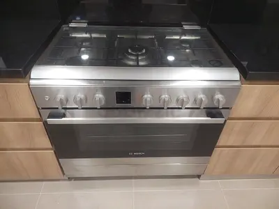 Bosch Gas Cooker Stove 90x60cm With Oven Fan