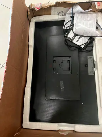 32-40 LED TV (like-USED) in box with cables
