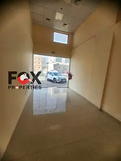 Shop for rent | Suitable for any commercial activity, close to all services - Industrial Area 3