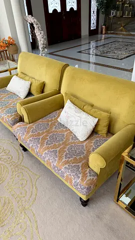 Pair of upholstered 2-seater sofas in mustard velvet with patterned seats