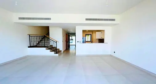 Close to Lagoon | Near Central Hub | 4BR Townhouse
