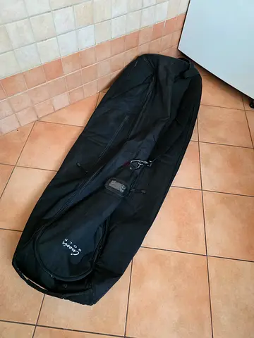 Golf traveling bag