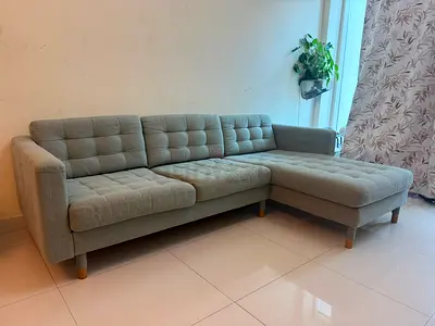 Light grey fabric L-shaped sectional sofa with chaise - good condition