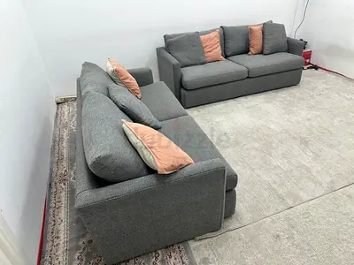 Still brand new cratebarrel cratebarrel 3+2 seater sofa
