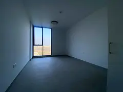 Luxurious huge size studio available for rent in Al Jada