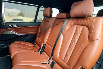 2022 BMW X7 缩略图 12