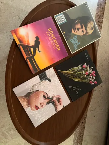 Vinyle Bundle - 350 dhs