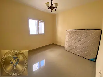 غرفة وصالة للايجار منطقة القليعة للايجار السنوي مساحة واسعة تكييف مركزي تشطيب نظيف في بناية عائلي جاهز للسكن