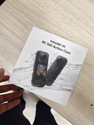 Insta 360 x5 8k camera