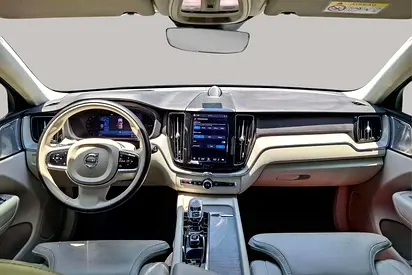 2024 Volvo XC60 — фото 9
