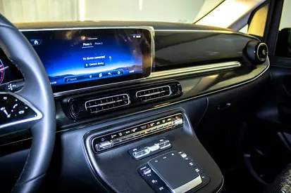 Mercedes-Benz V-Class V 300, миниатюра 10