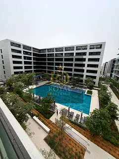 LUXURY 1BR APARTMENT | HIGH FLOOR CORNER | POOL VIEW | 2 BATHS | FULLY FITTED KITCHEN | PREMIUM FINI