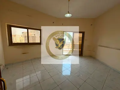 غرفتين وصالة مع بلكونة مطبخ واسع تكييف مركزي 2 حمام سكن عائلي موقع مميز مقابل الديوان الملكي بالقرب من مخرج دبي وكورنيش المجاز والبحيرة