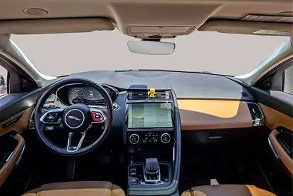 صورة مصغرة 8 لـ 2021 Jaguar E-PACE