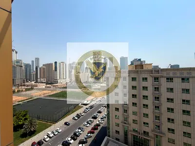 اكبر مساحة غرفة وصالة اطلالة مفتوحة مع بلكون وباركن مجاني في المجاز3