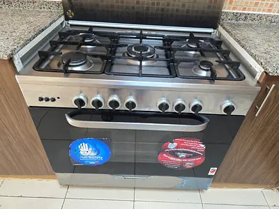 Stainless Steel 5-Burner Gas Cooker with Built-in Oven