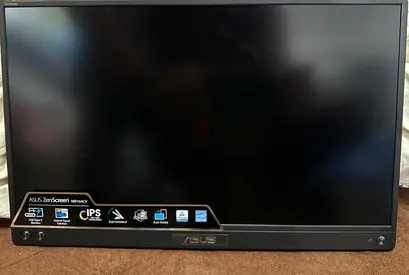 ASUS ZenScreen Portable Monitor (15.6) - IPS, Full HD
