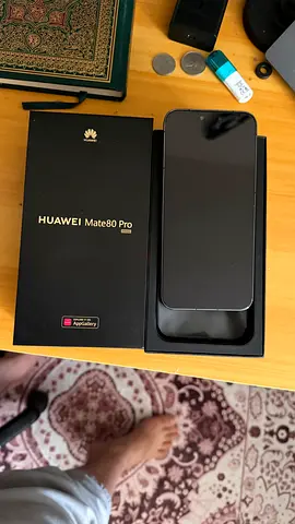 Huawei Mate 80 pro - Good condition, 1 owner