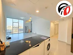 Spacious Apartment ! Park Facing ! Big Size ! With All Aminities ! Ready to Move — 2