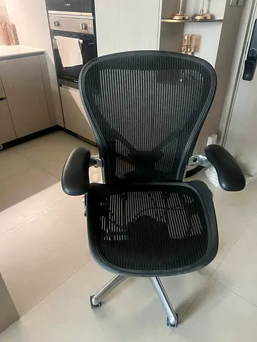 Herman Miller Aeron Chair Size C