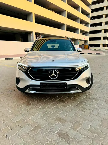 Mercedes-Benz EQB 350 4MATIC, миниатюра 3