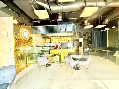 Luxury shop for rent 1500sqft new muwaileh Sharjah only 175k