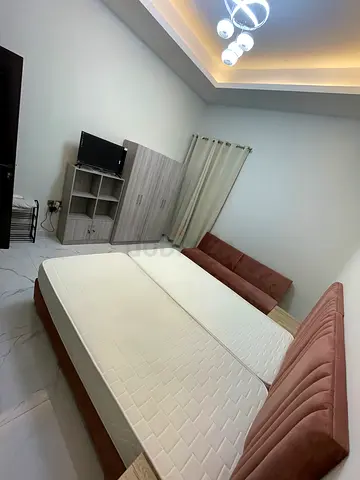 LADIES ONLY! Fully furnished master room with balcony and private bathroom and in new villa