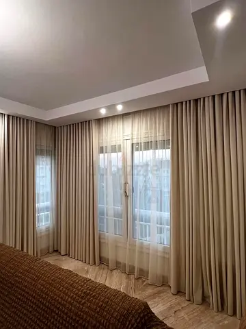 Curtain