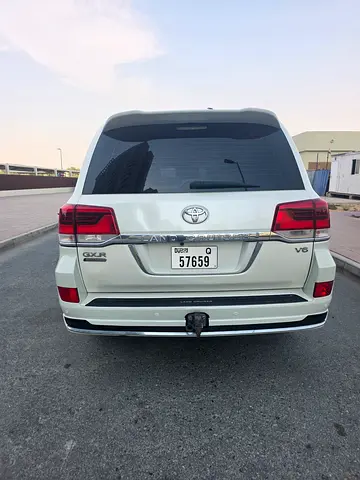 2019 Toyota LAND CRUISER — фото 13